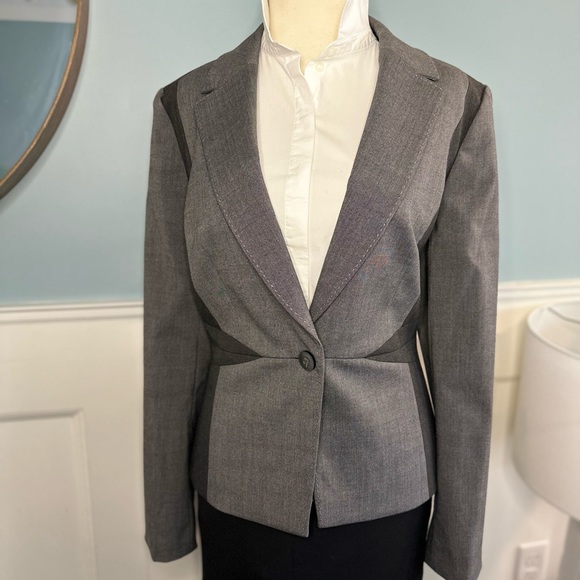 Tahari Arthur S. Levine Tailored Jacket - Picture 1 of 8